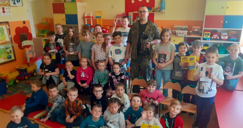 Spotkanie z przyrodnikiem w Szkole Podstawowej w Chylinie