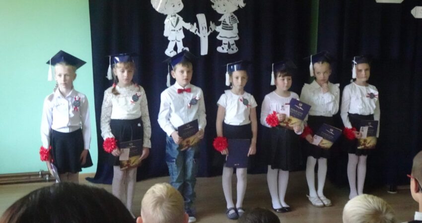 Ślubowanie w Szkole Podstawowej w Natalii