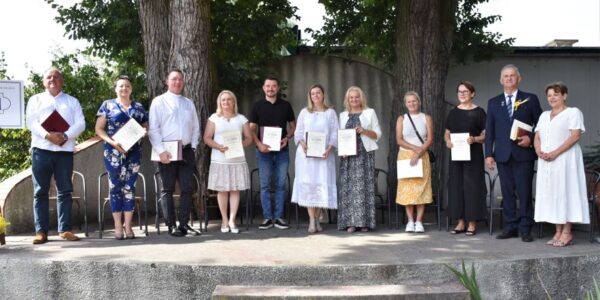 ,,Nad Niemnem” wybrzmiało na plenerowej scenie Gminnego Ośrodka Kultury