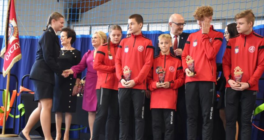 Młodzi druhowie z Chylina na Gali Mistrzów Sportu Pożarniczego Powiatu Tureckiego