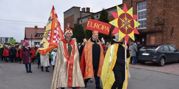 Barwny Orszak Trzech Króli we Władysławowie