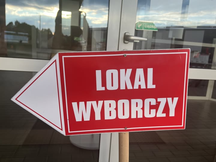 Gmina Władysławów: Lider frekwencji i obywatelskiego zaangażowania